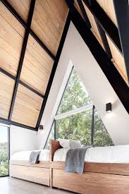 Epingle Par Planete Deco Sur Bedroom Maison Triangulaire Maison Minimaliste Architecture D Interieur