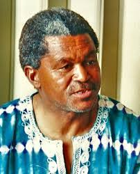 Willy Hunter's Instagram, Twitter & Facebook