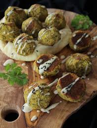 Falafel Aus Dem Ofen Ein Tierproduktfreies Rezept Von Veganstars Rezept Rezepte Leckere Vegane Rezepte Falafel