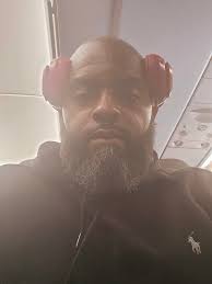 Myron Piggie (@myronpiggiejr_official) • Instagram photos and videos