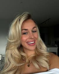 Ally Imbeault (@allyimbeault_) • Instagram photos and videos