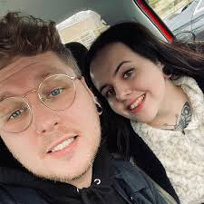 Where is good for insurance.... been driving for 18 year and just got a  quote for £700