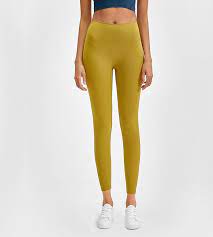 There are plenty of people who complain about women who wear leggings as pants. Seamless Anti Camel Toe Leggings Svelte Belle