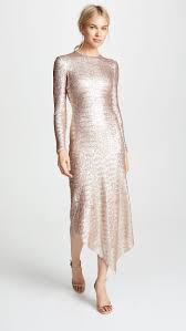 The Chicest Colors To Wear For New Year S Eve Dresses Squin Dresses Sequin Dress