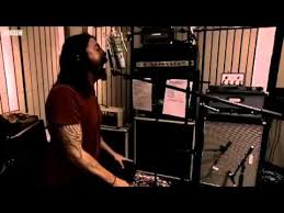 Foo fighters tour of fans garages. Foo Fighters Speak On Making Latest Album In Dave Grohl S Garage Youtube