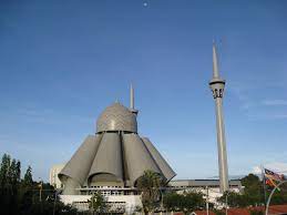 Har du besökt an'nur jamek mosque? Muslim From Outer Space Landed Here An Nur Jamek Mosque Masjid Jami An Nur Labuan Malaysia Majestad