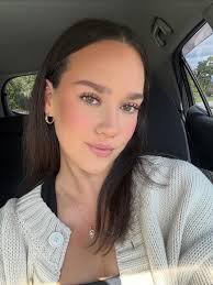 Ella Cook (@ellalcook) • Instagram photos and videos