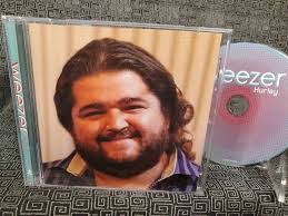 Jonas Weezer's Instagram, Twitter & Facebook