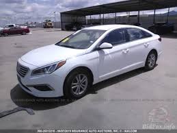 The 2016 toyota camry is the king of the segment, and for all obvious reasons. Hyundai Sonata 2016 White Vin 5npe24af5gh354703 Free Car History