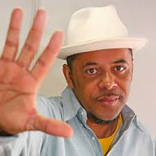 Stream Jenifer Braga music