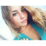 Melissa Isley's Instagram, Twitter & Facebook