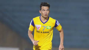 Ngô hoàng thịnh is a vietnamese footballer who plays as a midfielder for vietnamese club hồ chí minh city and the vietnamese national team. Ngo Hoang Thá»‹nh Ä'áº§u Quan 3 Mua Cho Flc Thanh Hoa