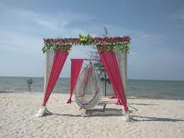 Maybe you would like to learn more about one of these? Pantai Romantis