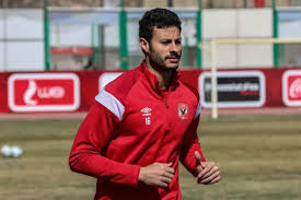 يطلب محمد من عساف مبلغا ماليا كبيرا مقابل تسليمه والدة غفران. 10 Ù…Ø¹Ù„ÙˆÙ…Ø§Øª Ø¹Ù† Ø§Ù„Ø´Ù†Ø§ÙˆÙŠ ÙˆØ£Ø¨Ùˆ Ø¬Ø¨Ù„ Ù‚Ø¨Ù„ Ø§Ù„ØµØ¯Ø§Ù… Ø§Ù„Ø¥ÙØ±ÙŠÙ‚ÙŠ Ø¨Ø¯ÙˆØ±ÙŠ Ø§Ù„Ø£Ø¨Ø·Ø§Ù„ Ø³ÙˆØ¨Ø± ÙƒÙˆØ±Ø©