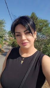 Hola🥰 Soy una mujer de 42 años que está cansada de estar sola porque no  hay hijos. Me siento desesperanzado porque a nadie le😩 gusto, el dinero ya  no será tu problema