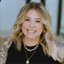 Angela Steadham's Instagram, Twitter & Facebook