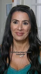 Diese drei starken Frauen haben den Schritt ins Ausland gewagt und sich  eine erfolgreiche Karriere in der Immobilienbranche aufgebaut. 🏠, Wie sich  ihr Berufs- und Privatleben inmitten von Höhen und ...