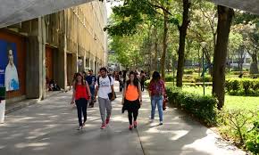 Over 16,000 students annually choose ucab as their alma mater (1. Estudiantes De La Ucab Podran Obtener Un Titulo Con Validez En Estados Unidos Efecto Cocuyo