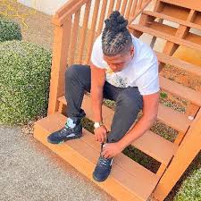 Jasmine Eggleston (@JasmineEgglesto)