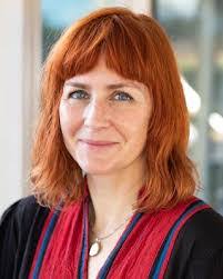 Bronwyn Silva's Instagram, Twitter & Facebook