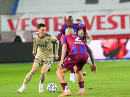Dimitris pelkas'ın transfermarkt verilerine göre değeri 7 milyon euro olarak belirlenmiş durumda. Ozil Siegt Mit Fenerbahce In Trabzon
