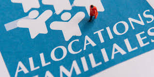 Même si vous faites une réclamation auprès de la caf, cette dernière n'a strictement aucune obligation de vous répondre. Fraude A La Caf Un Couple Trahi Par Facebook Le Point