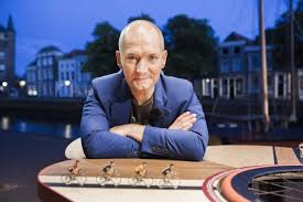 Nos de avondetappe met mart smeet en gasten hans heus, c. Vive Le Velo Begint Weer De Avondetappe Scoort Goed Fiets Nl