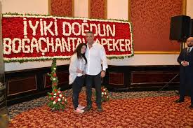 Celalhan peker, babasının youtube'dan yayınladığı videoları çekiyordu. Sedat Peker No Twitter Reisimiz Sayin Sedat Peker In Oglu Bogachan Talha Peker In 6 Yas Dogum Gunu Fotograflari Http T Co 6fezh6rmla
