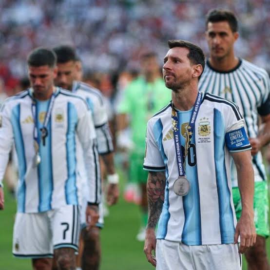 Sem Messi, parte da sele&ccedil;&atilde;o argentina retorna a Buenos Aires | Jornal de Bras&iacute;lia