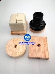 Kap lampu terbuat dari botol pet daur ulang dan dasarnya terbuat dari kayu dari sumber yang lebih anda dapat menciptakan suasana lembut dan nyaman di rumah dengan kap lampu kain yang. Jual Kayu Roset Untuk Tatakan Fiting Lampu Dan Saklar Stop Kontak Ob Timbul Di Lapak Kurnia Group Bukalapak