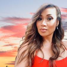 Amazon.com: Doctor Silver Fox Next Door: An Age Gap Enemies to Lovers  Romance (The Next Door Billionaires Collection Book 1) eBook : Lane, Kya:  Kindle Store