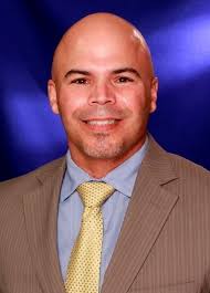 Eli Badillo's Instagram, Twitter & Facebook