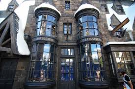 Thinking of heading to the wizarding world of harry potter in orlando? Theme Park Guide The Wizarding World Of Harry Potter In Osaka Japan
