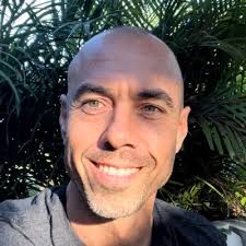 Martin Knapp (@_Martin_Knapp_)