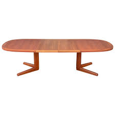 Dining room tables are at the heart of it all. Extendable Oval Dining Tables 22 For Sale On 1stdibs