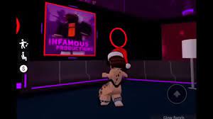 Roblox Stripper Kat Shows Off Her Moves and BBW Ass in Club Iris 