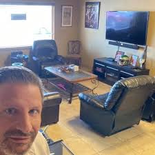 Actually no they didn't he did one commercial for them in 2021 He's talking  about centrism It was the first commercial he ever did He agreed to do a  superbowl commercial The