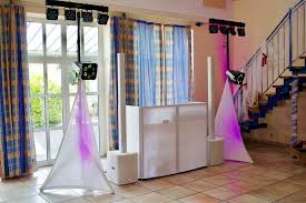 Stream tracks and playlists from dj bonn on your desktop or mobile device. Professioneller Hochzeit Dj Rhein Sieg Dj Koln Dj Bonn In Nordrhein Westfalen Rosrath Ebay Kleinanzeigen