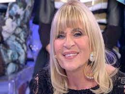 Le relazioni più importanti della dama torinese star del trono over. Quanti Anni Ha Gemma Di Uomini E Donne Eta E Biografia Della Galgani