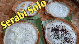 Serabi, also called surabi, srabi, also known in thailand as khanom khrok, is an indonesian pancake that is made from rice flour with coconut milk or shredded coconut as an emulsifier. Ide Usaha Jualan Serabi Solo Simak Yuk Tutorialnya Youtube
