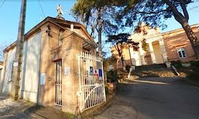 Fruit de la reconversion du site des 2 alice, le domaine de l'observatoire répond aux critères les plus stricts en termes de prestige, de confort, de sécurité et de services associés. Toulouse L Exhibitionniste Suivait Un Ado En Se Masturbant Dans Le Jardin De L Observatoire Actu Toulouse