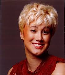 BNL Scholarship Foundation awards scholarships to students