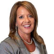 Shana Cook's Instagram, Twitter & Facebook