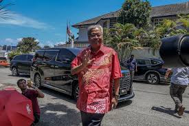 Deputy prime minister datuk seri ismail sabri yaakob, who is also bera member of parliament, answering questions during a press conference in kampung charuk puting, near bera, august 1, 2021. Umno S Ismail Sabri Mahathir No Longer Credible For Wanting To Pm Again Asia Newsday