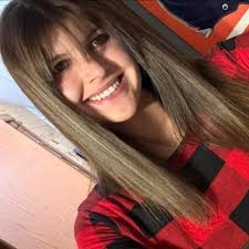 ISO: hair stylist that specializes in blondes/balayages