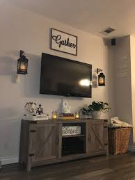Pin By Jacqueline Verdugo On Home Ideas In 2020 Living Room Decor Around Tv Living Room Tv Wall Living Room Entertainment Center
