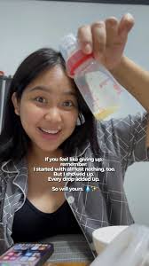 Another day of showing up & inspiring you ✊🏻😍 #secondtimemom