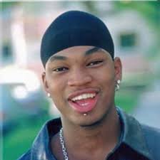 爆笑 最初の写真とリップピアスさようなら