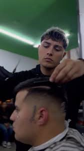 LA FAMOSA BARBER ⚓️