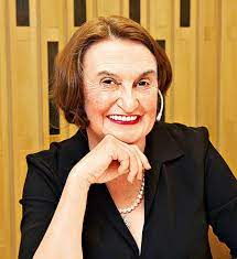 Eva holubová is a member of vimeo, the home for high quality videos and the people who love them. V Obdobi Nejtezsi Zavislosti Si Eva Holubova Vubec Nepamatovala Co Den Predtim Vyvadela Nasehvezdy Cz